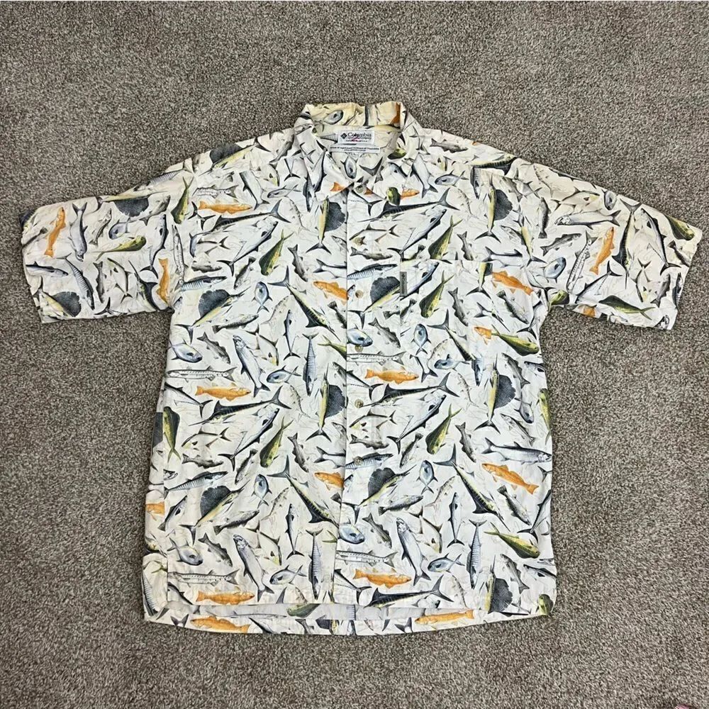 Vintage Columbia, deep sea fish, print button-down shirt men’s L